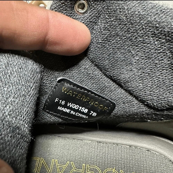 Cole Haan Zerogrand White Gray Hiker Waterproof Boots Women's 7 B  W00158 - Picture 9 of 9